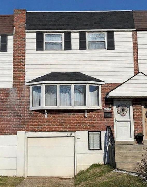 1st image of 3164 Derry Rd