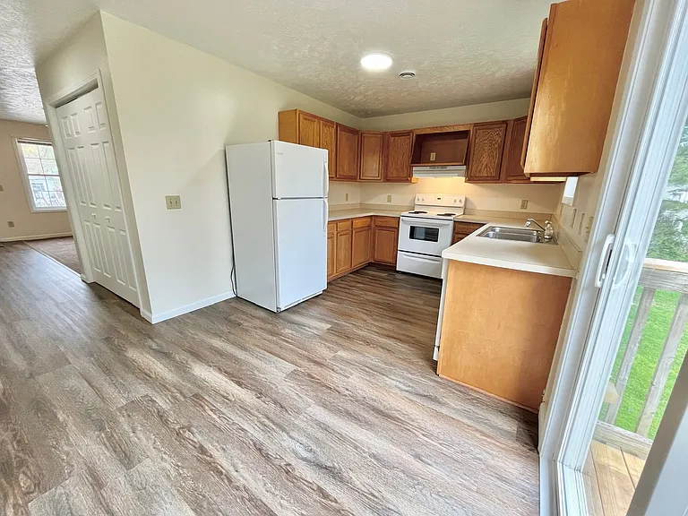 6213 McNutt Ave #6 — Photo 17