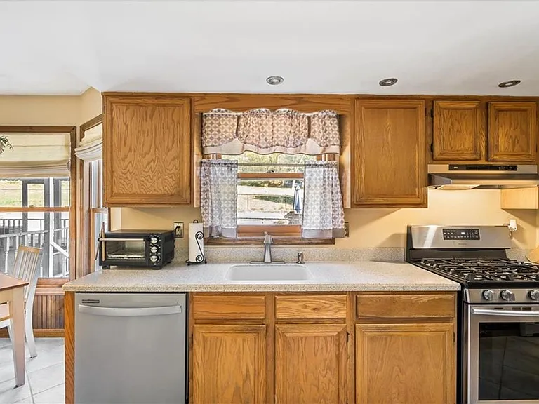 1808 Route 208 — Photo 18