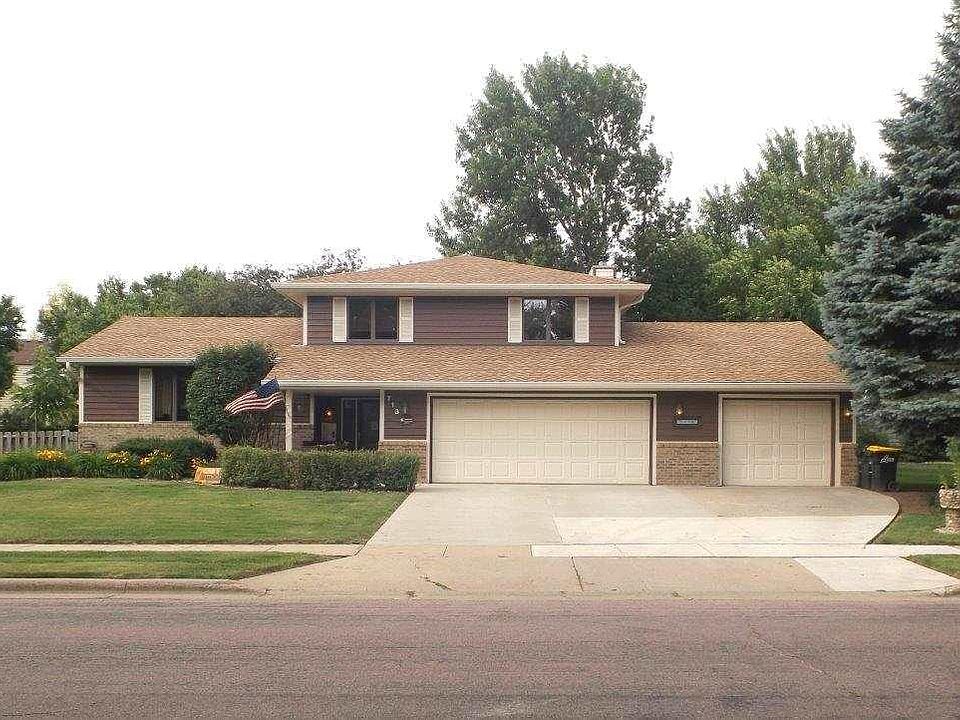 1st image of 713 E Meadowlark Trl