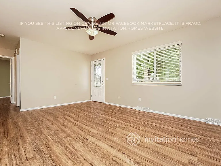10530 W 106th Pl — Photo 3