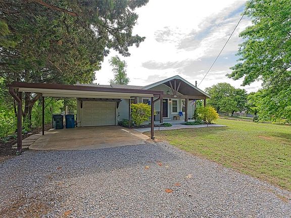 2nd image of 1116 Timber Rd