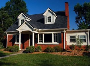 405 Queensway Dr, Lexington, KY 40502