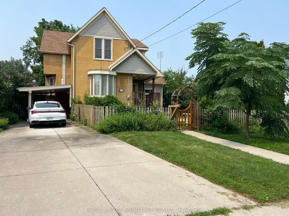 141 York St, Saint Catharines, ON L2R 6E8