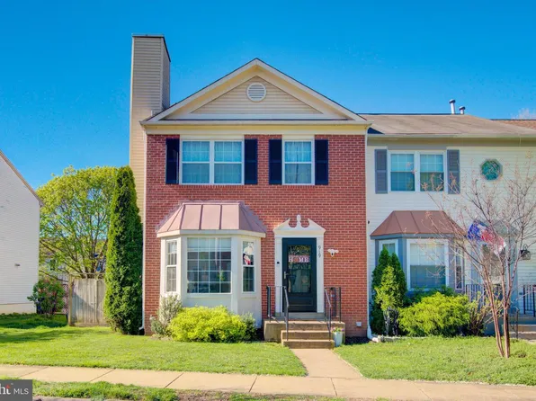 919 Smartts Ln NE, Leesburg, VA 20176