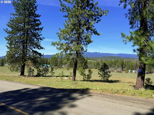 471 Woodland Rd, Goldendale, WA 98620