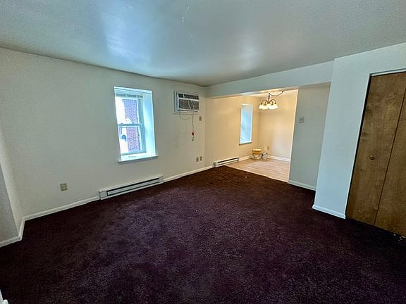 2nd image of 31 N Main St APT 1