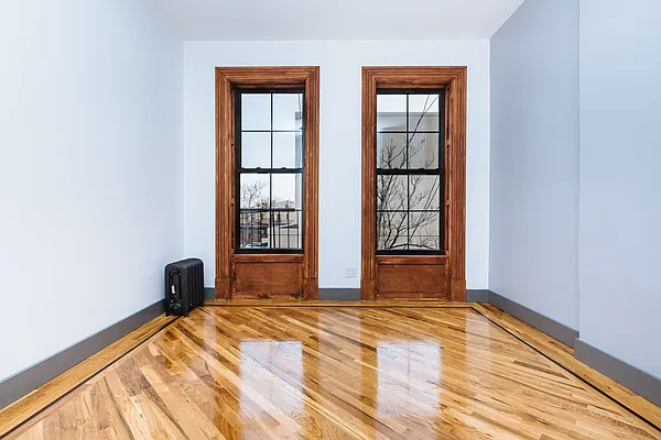 Rented by Nooklyn NYC LLC | media 22