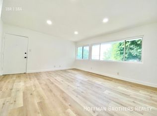 1116 N Spaulding Ave APT B, Los Angeles, CA 90046