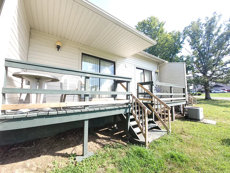 96 Country Club Dr #K2 — Photo 7