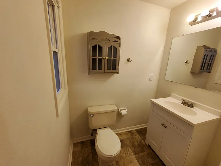 4580 Tulane Ave — Photo 8