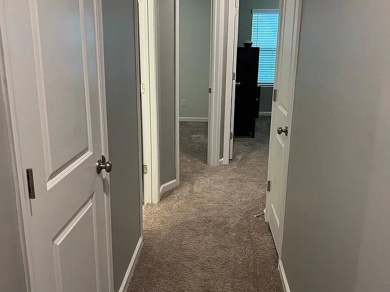 431 Kippen Ln — Photo 12