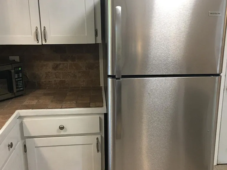 1443 Janmar Dr #MAIN UPSTAIRS — Photo 11