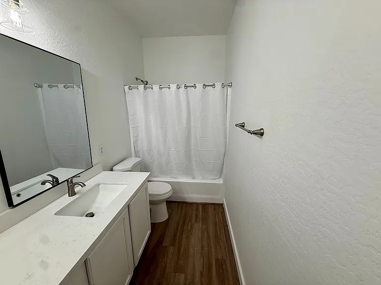 15238 W Custer Ln — Photo 22