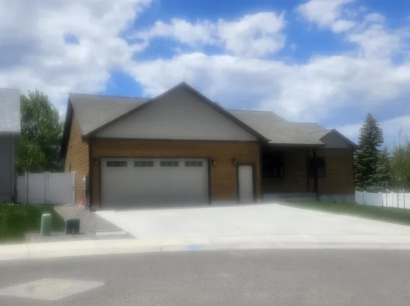 2725 Skyview Ln #5, Cody, WY 82414