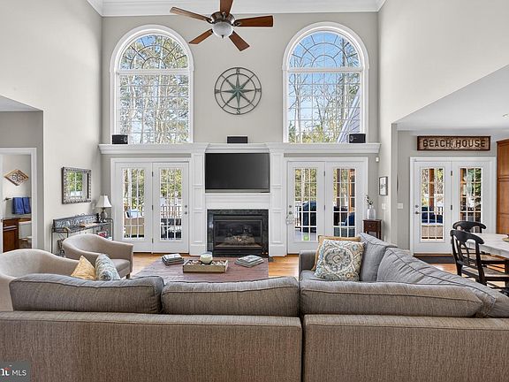 4th image of 135 Cornwall Rd