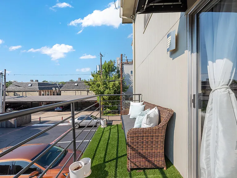 4211 Holland Ave #211 — Photo 21
