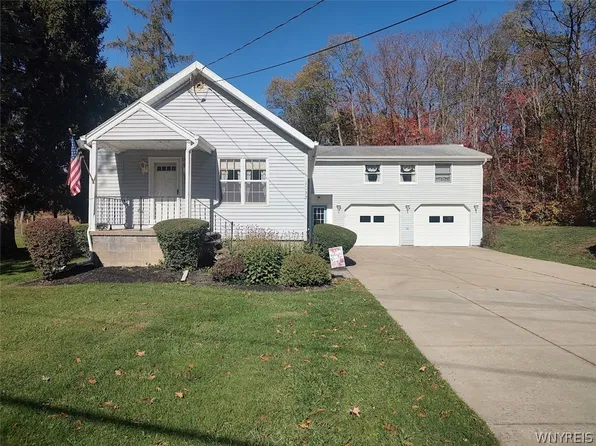 1032 Eden Evans Center Rd, Angola, NY 14006