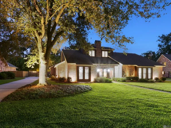 627 Highland Oaks Dr, Baton Rouge, LA 70810
