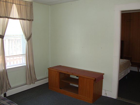 4th image of 46 School St APT C1