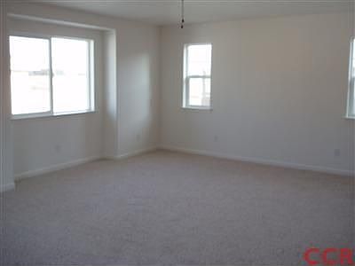 3rd image of 664 Nipomo Oaks Ln
