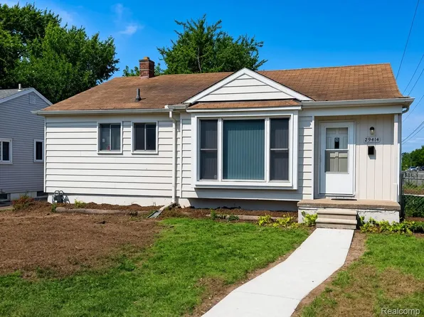 29414 Florence St, Garden City, MI 48135