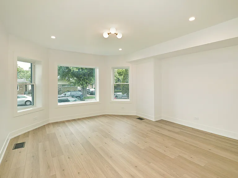 8649 Saint Louis Ave #1 — Photo 2