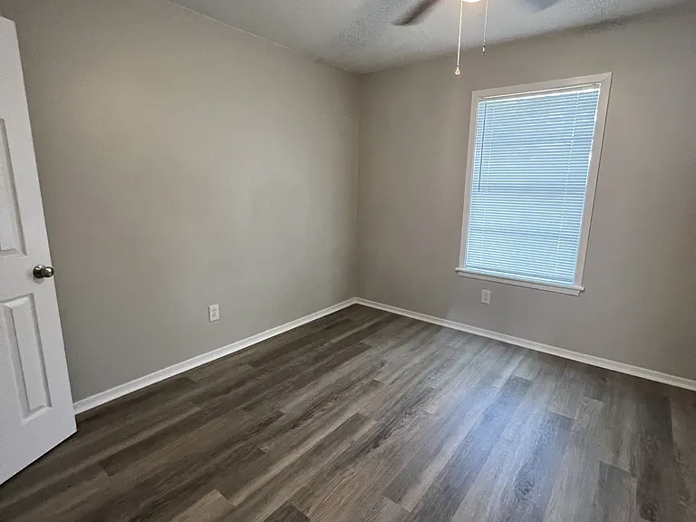 2906 Prairie Flower Cir #C — Photo 6