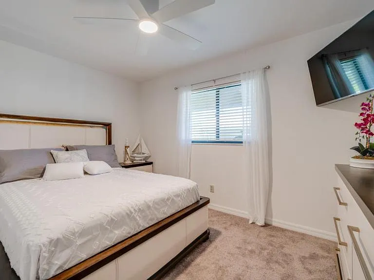 15080 Riverbend Blvd — Photo 17