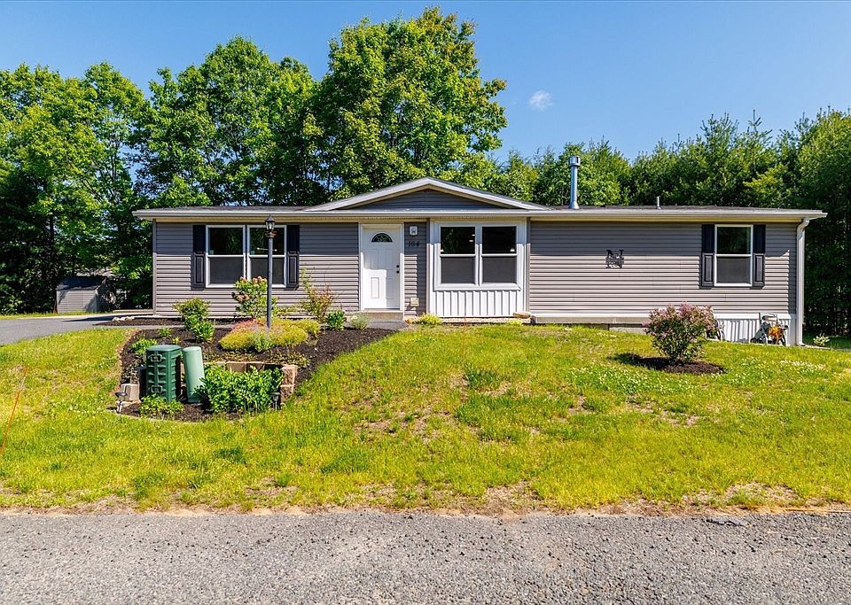 1st image of 164 Robert Dr