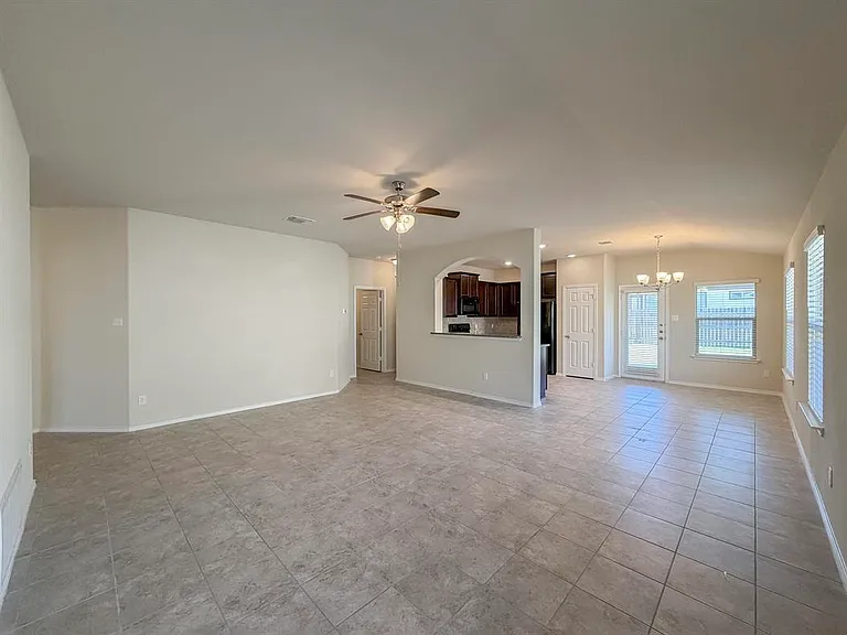 6328 Dorothy Muree Dr — Photo 9