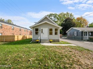 5768 Home Ln, Toledo, OH 43623