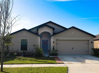 628 Chatham Walk Dr, Ruskin, FL 33570