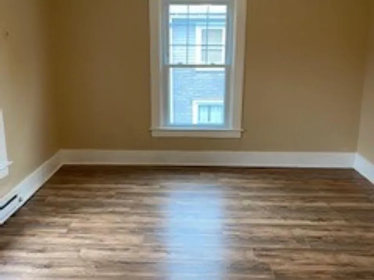 26 1/2 Franklin St #B — Photo 12