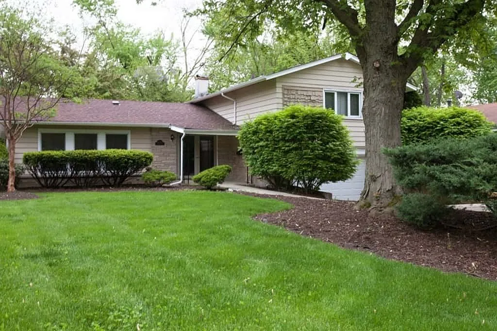 20325 Achilles Ave photo 1