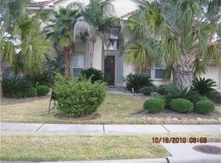 10306 Ripple Lake Dr, Houston, TX 77065