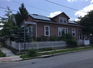 50 Toronto Ave, Providence, RI 02905