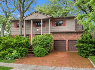 740 Kearny Drive, North Woodmere, NY 11581