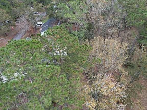 5th image of 114 Stratford Dr