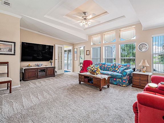 5th image of 705 Wincrest Ct.