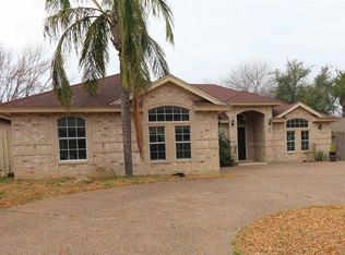 8812 Justice Dr, Laredo, TX 78045