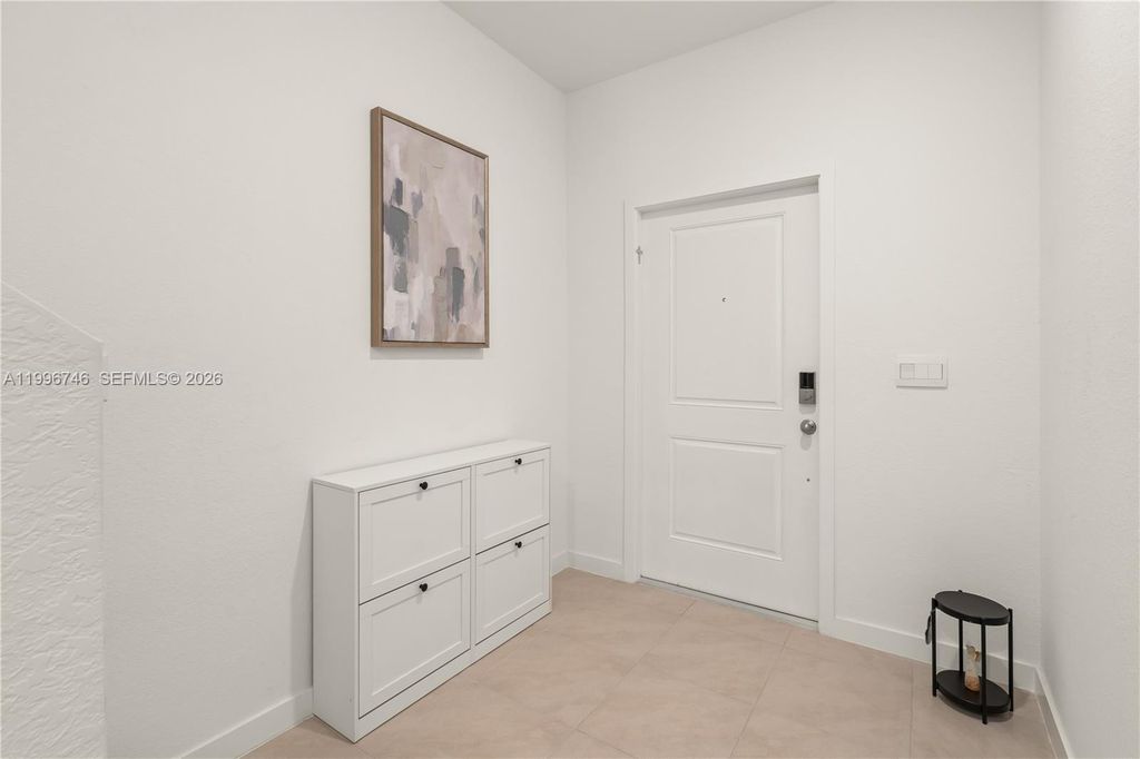 848 NW 3rd Ter, photo 9