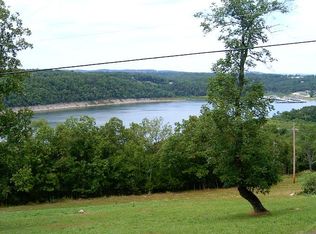 1757 Country Club Dr, Theodosia, MO 65761