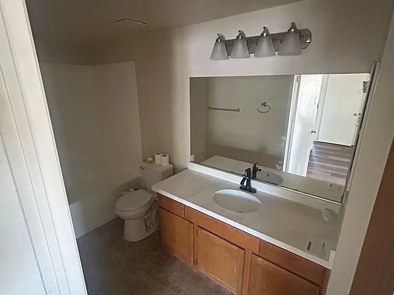 9620 W Russell Rd #1010 — Photo 9