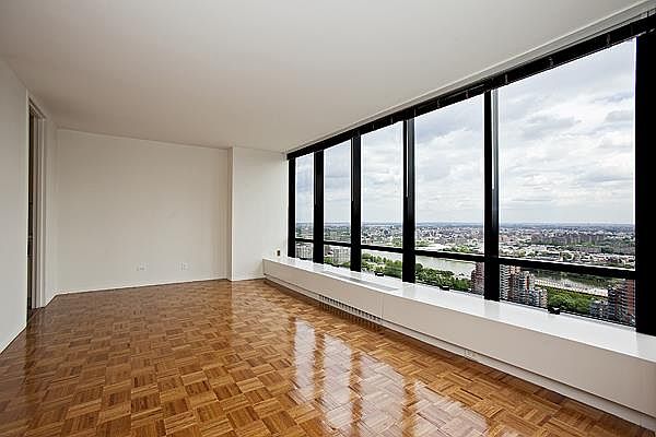 1st image of 525 E 72nd St APT 11I