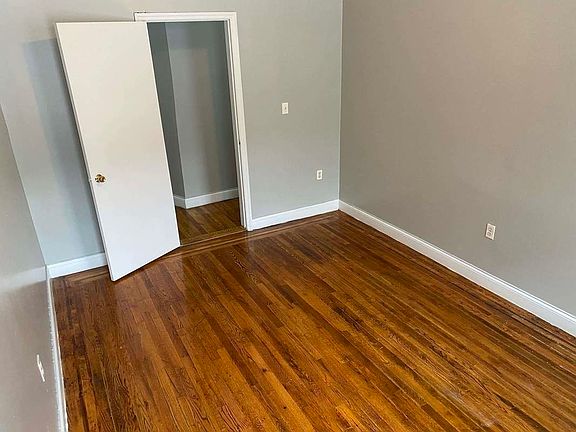 3rd image of 238 W 146th St #B1