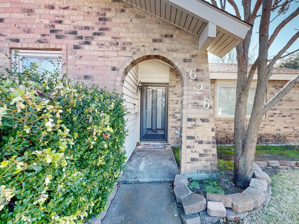 Home for Sale in Garland TX