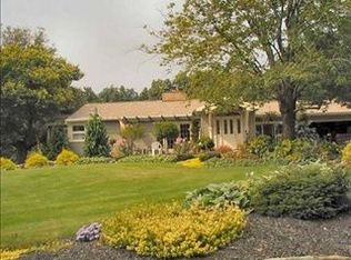 115 Smith Ln, Beaver Falls, PA