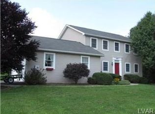 400 Heyer Mill Rd, Nazareth, PA 18064