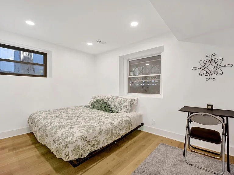 454 W Wrightwood Ave #1C — Photo 8